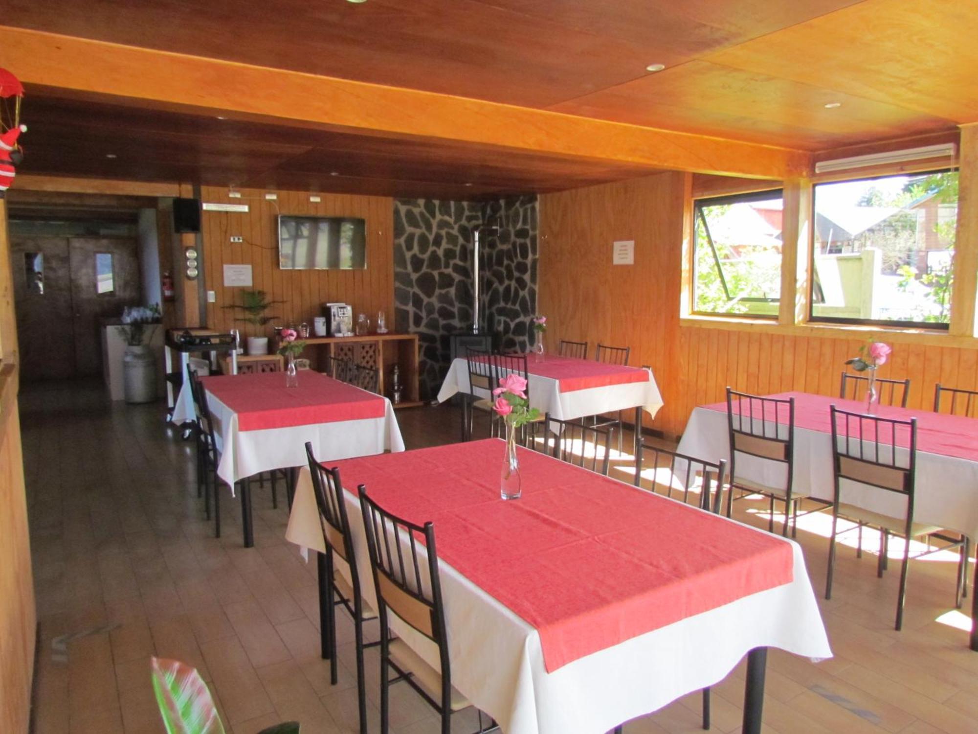 Hosteria Antupiren Hornopiren Exterior foto