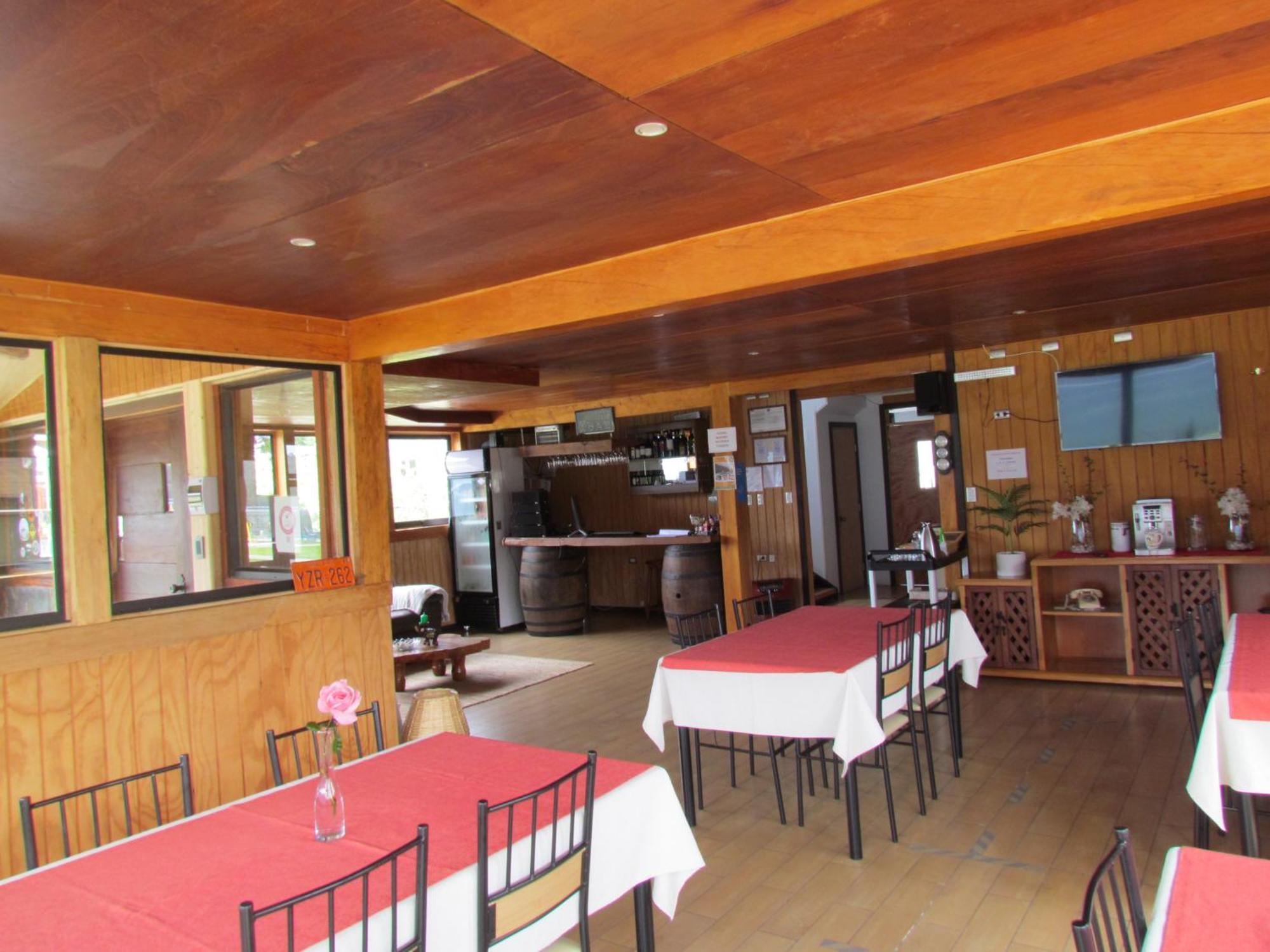 Hosteria Antupiren Hornopiren Exterior foto